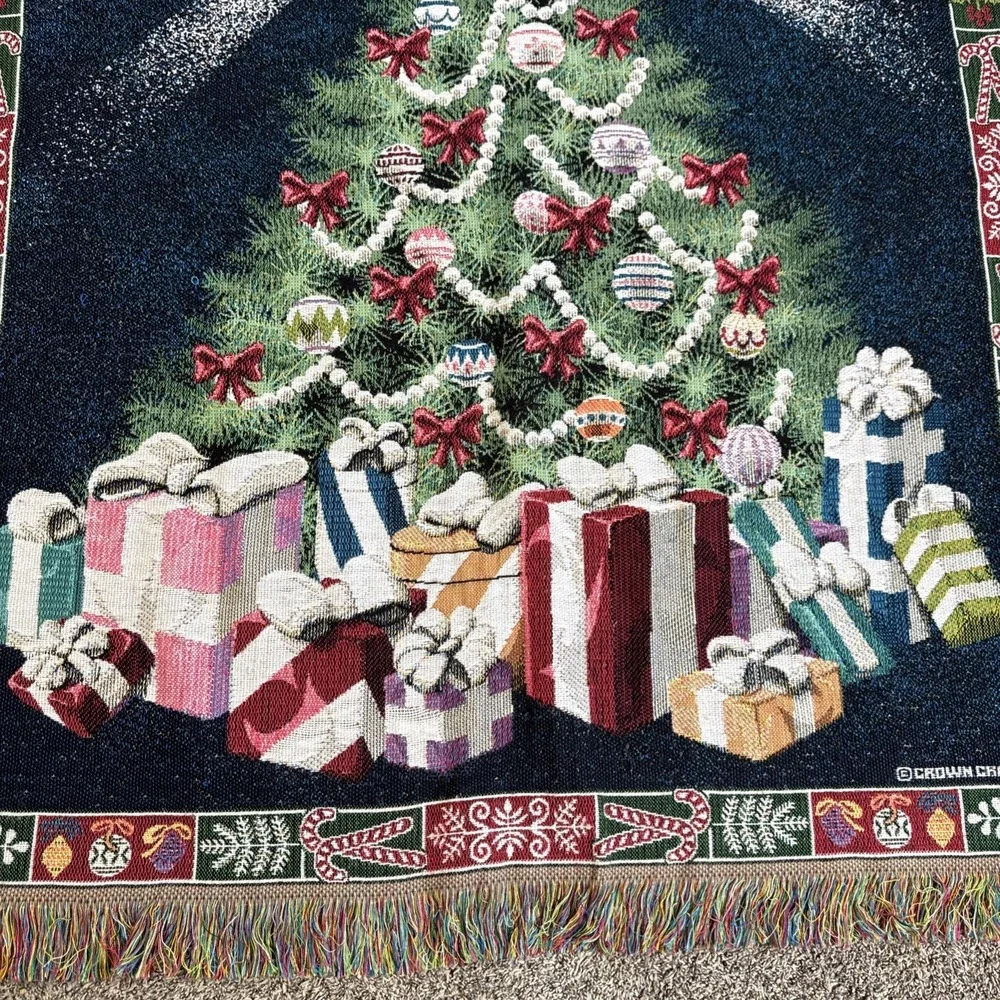 Vintage Christmas Tree Tapestry Throw Blanket Fringe 55